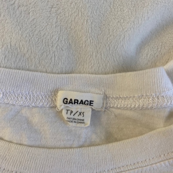 White Crop top - Picture 3 of 3